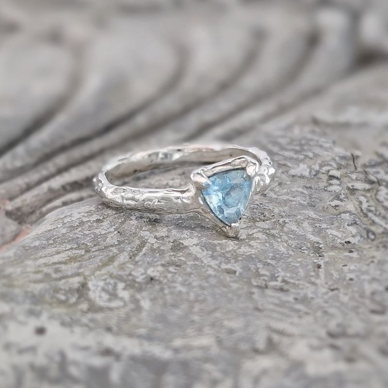 Solid Silver Aquamarine ring