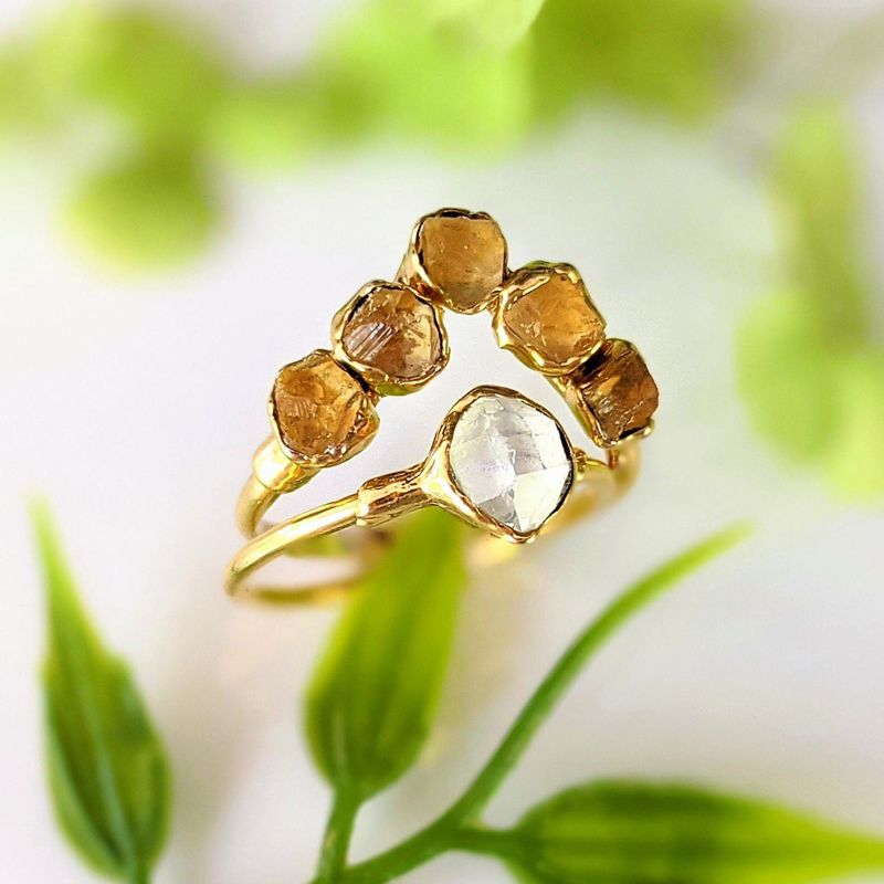 Bague de fiançailles en citrine brute et diamant Herkimer Chevron