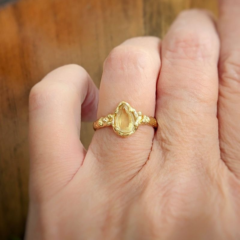 Citrine ring in Solid 14k Gold