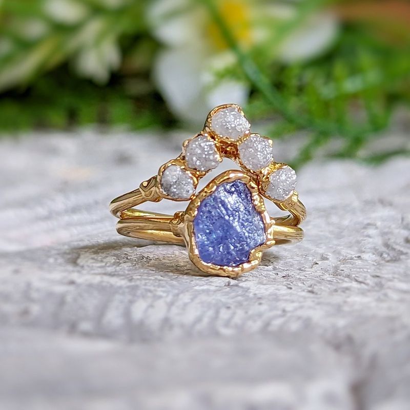 Raw Tanzanite and diamond Chevron wedding ring set