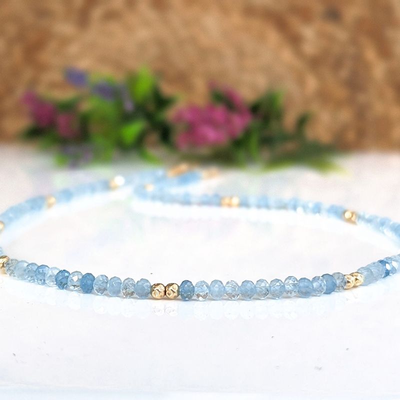 Aquamarine bead necklace