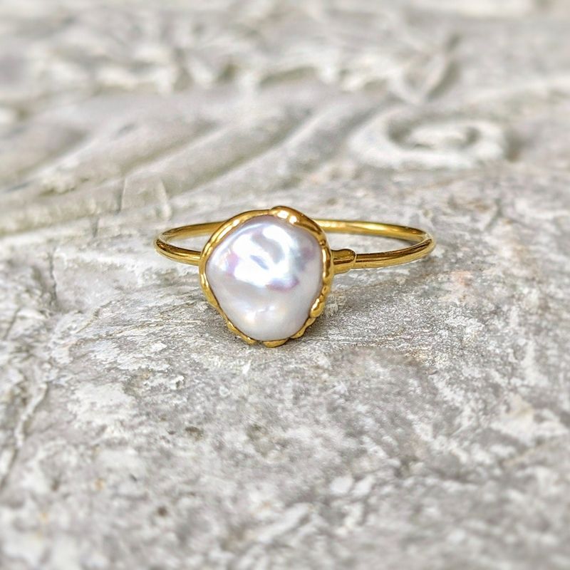 Freshwater pearl ring