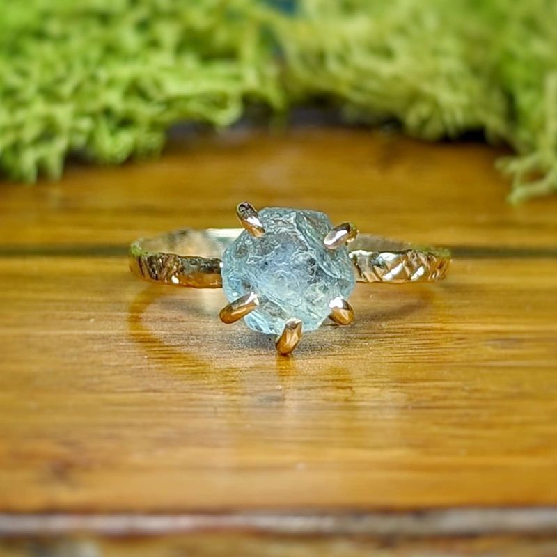 Raw Montana Sapphire ring