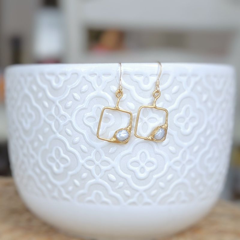 Boucles d'oreilles avec perles Keshi