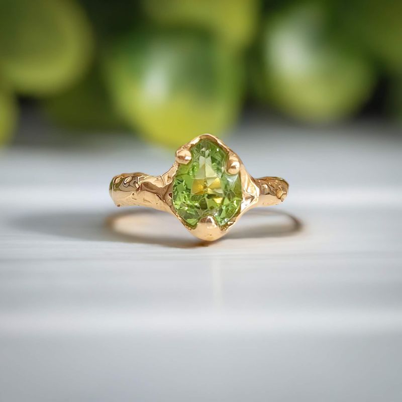 Peridot ring in Solid 14k Gold
