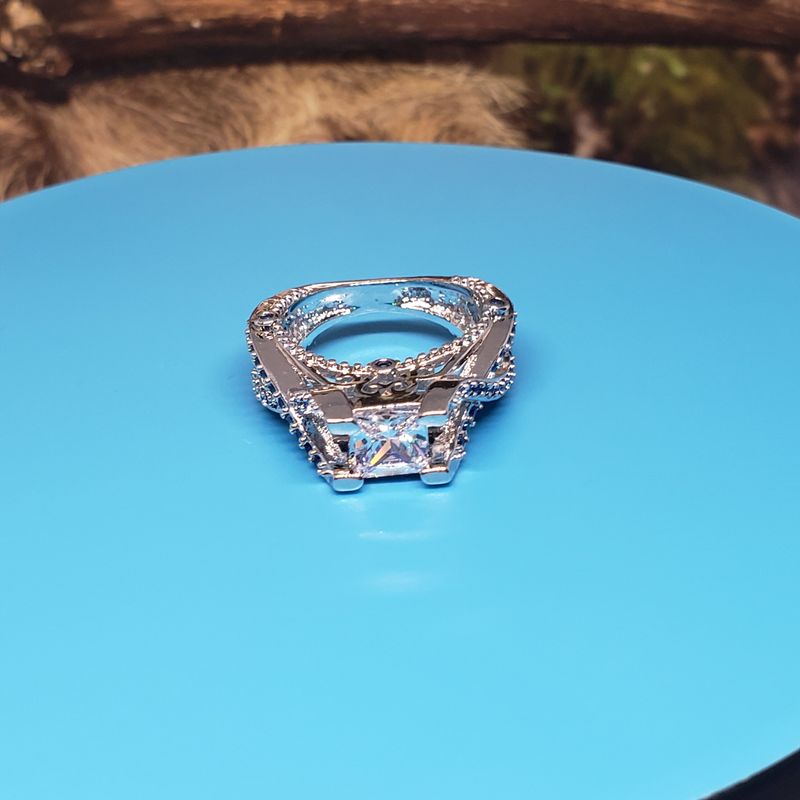(BAG-069) Bague Élégance Intemporelle