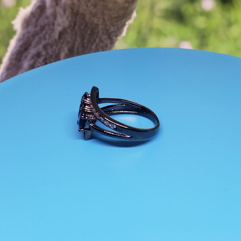 (BAG-025) Bague Élégance en Noir