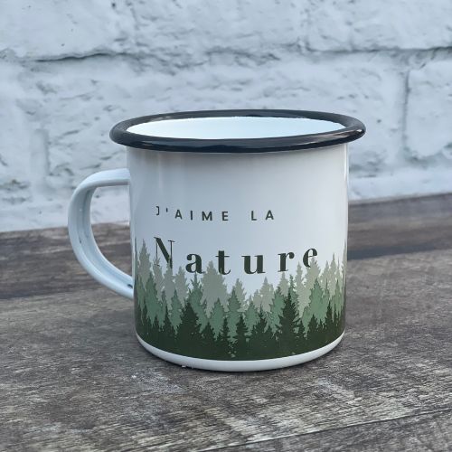 Tasse en acier émaillé