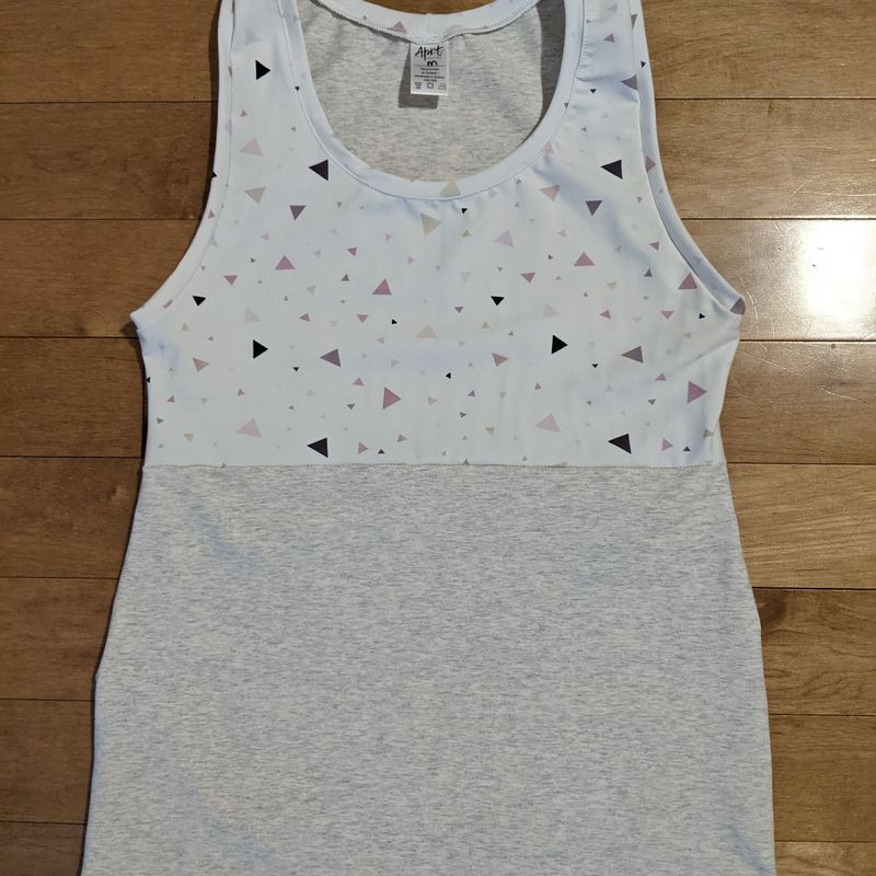 Camisole- Triangles clair