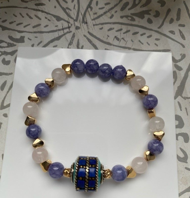 Bracelet de quartz lilas et rose avec Moulin à prières