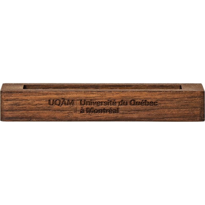 Customize engraving on the wood base - Only 1 side