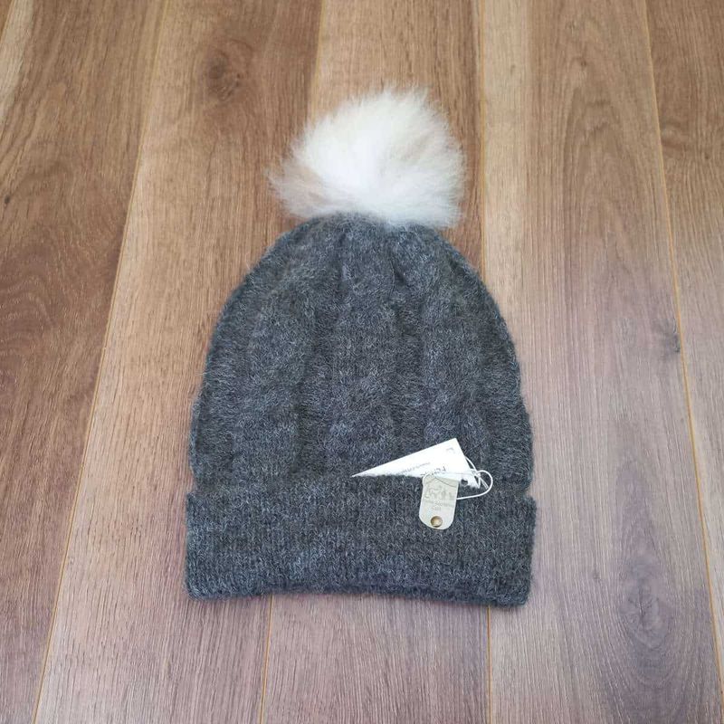 Women's alpaca hat with fur pompom