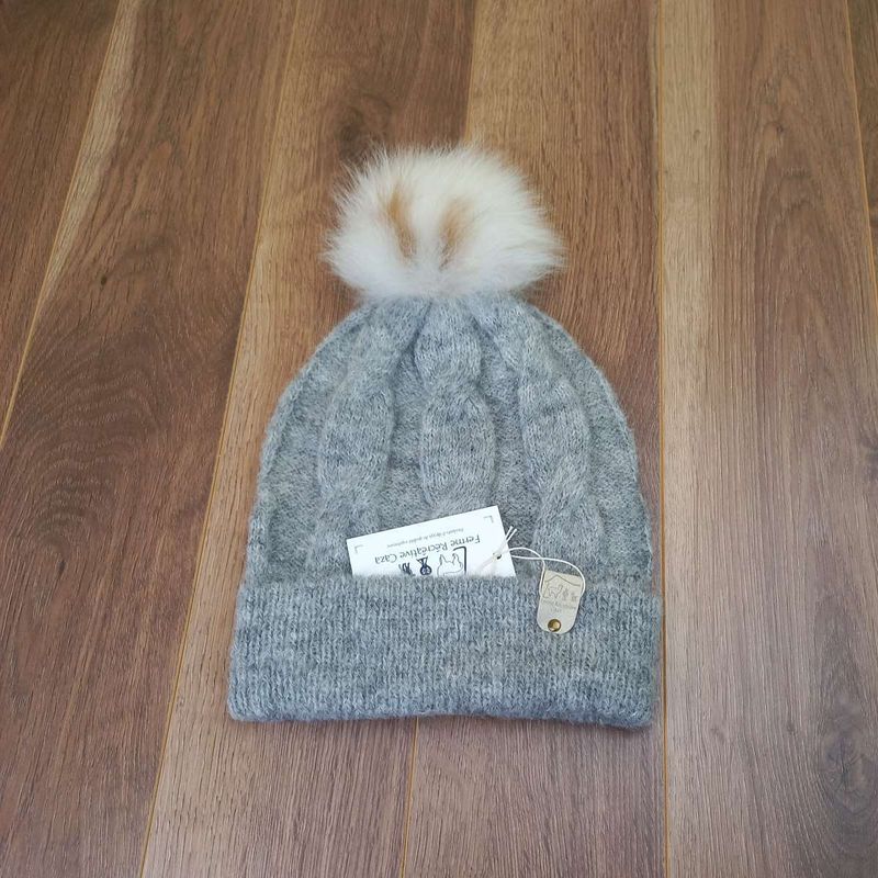 Women's alpaca hat with fur pompom