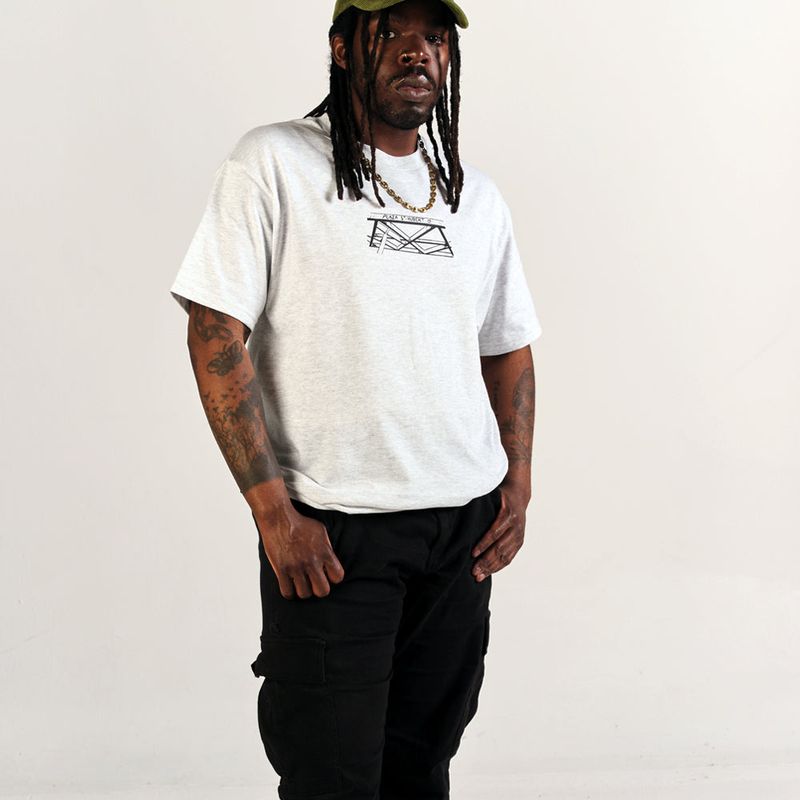 T-shirt Plaza