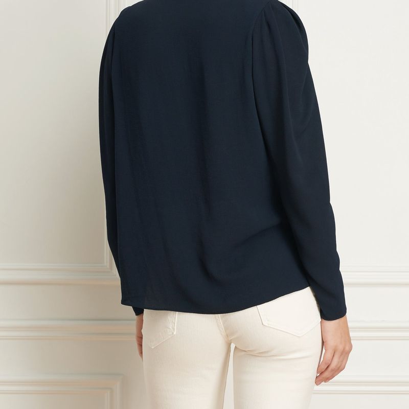 Long sleeves wrap blouse