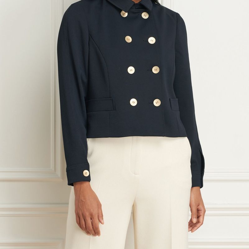Buttoned crop jacket