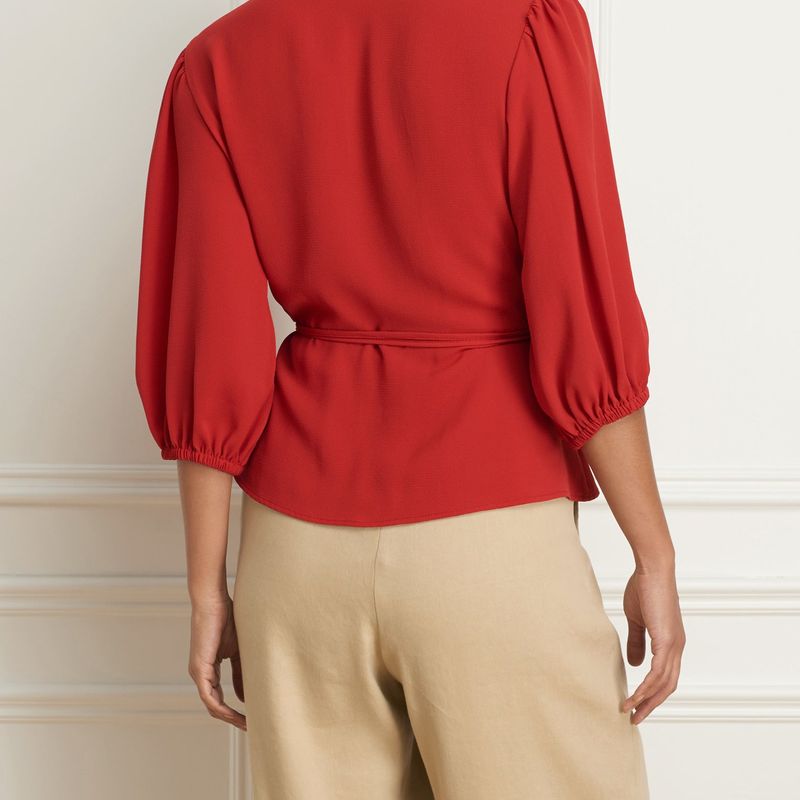 Criss-cross blouse wth bishop sleeve