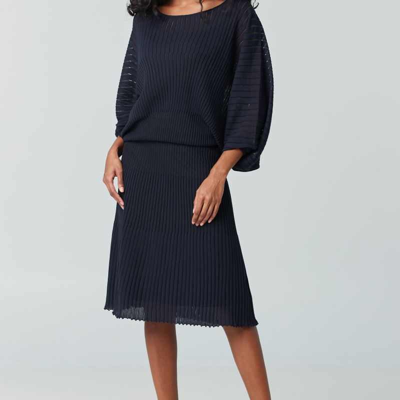 Robe encolure bateau manche large