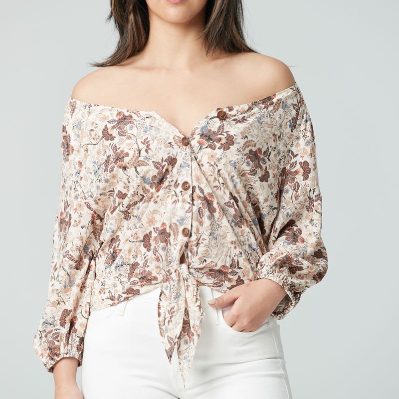 Blouse noeud à l'avant