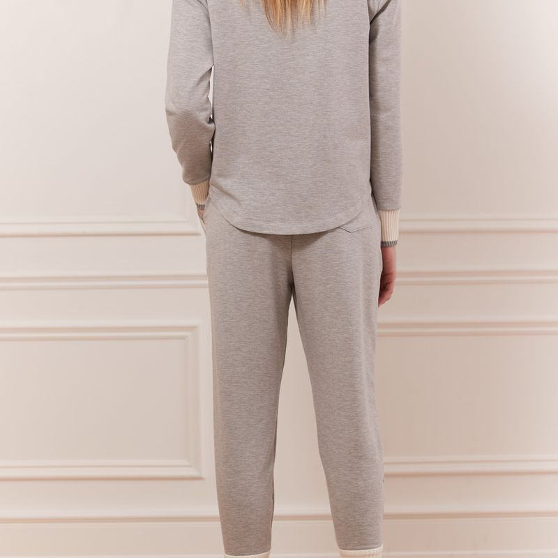 Boxy turtle neck overtop