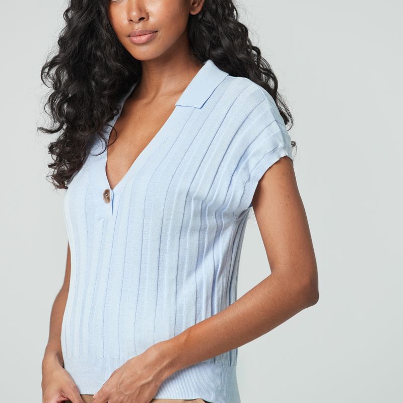 T-shirt polo