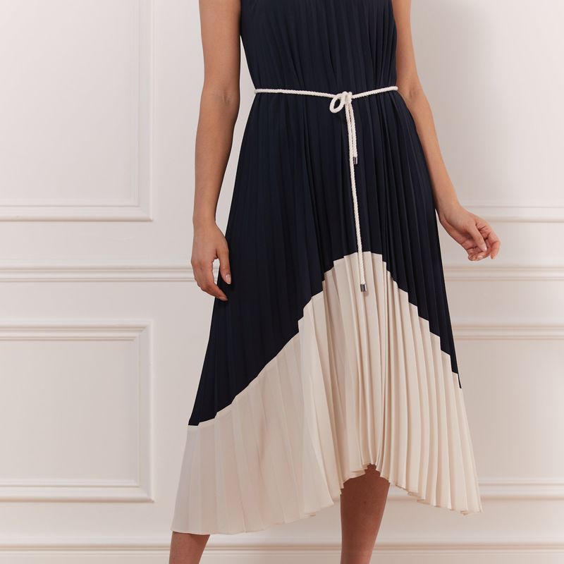 Soft Crinkle Color Block Pleated Dress