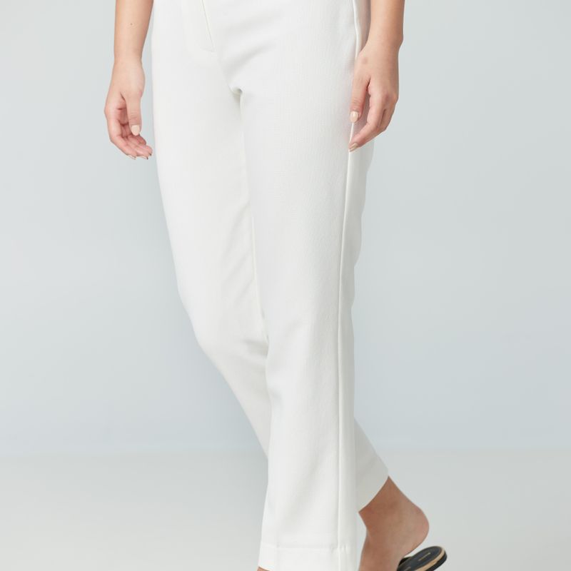 Pantalon étroit