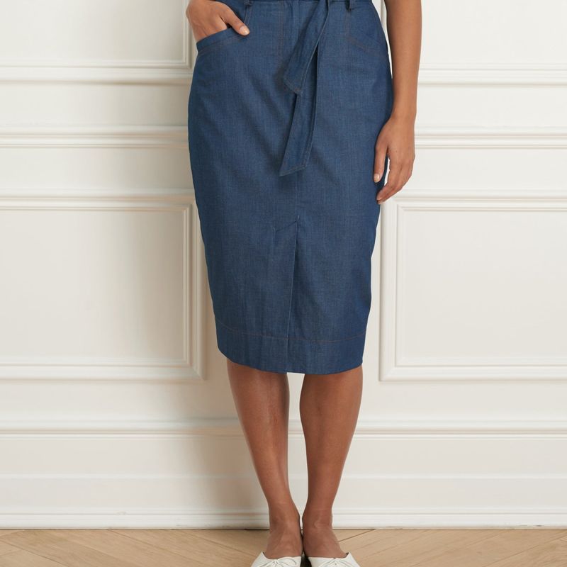 Denim pencil skirt with pockets and belt