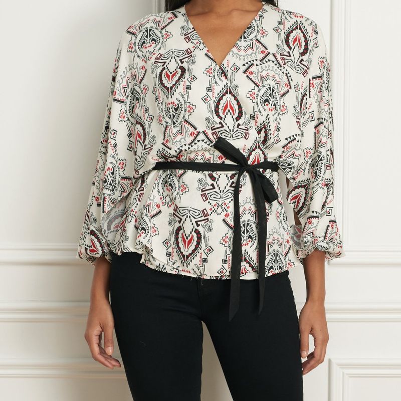Criss-cross top with kimono sleeve
