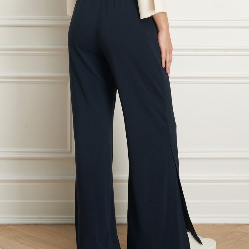 Wide leg pant wth side slit