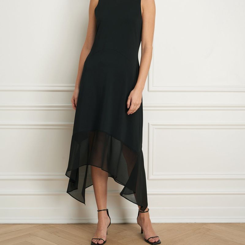Sleeveless dress wth chiffon combo