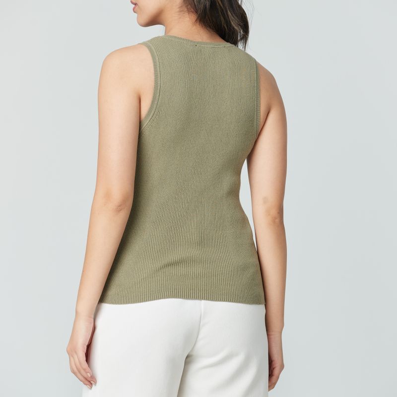 Basic V neck top