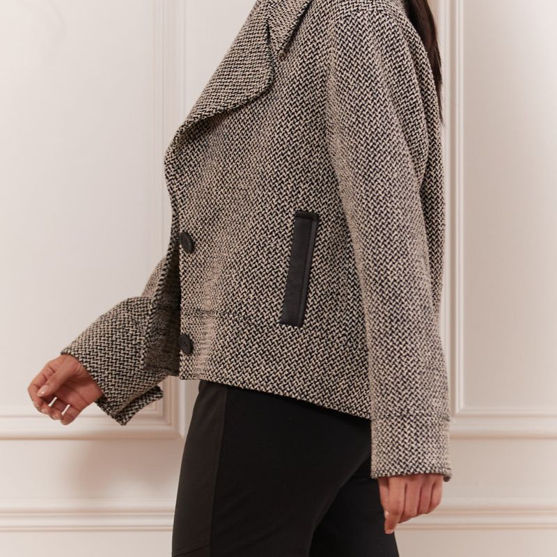 Manteau court col large