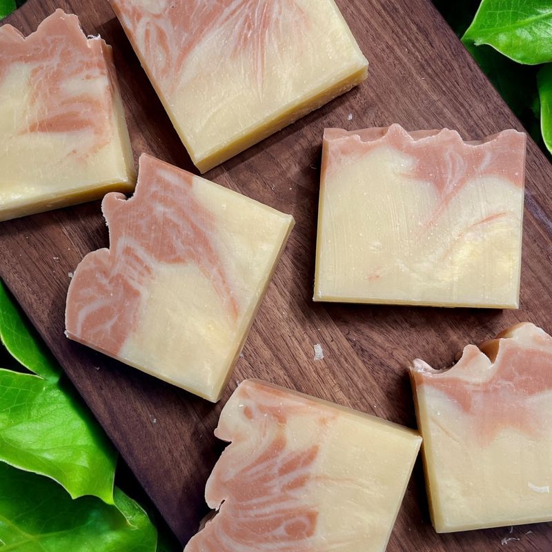 Savon à l'argile rouge ULRICK aloe & pamplemousse