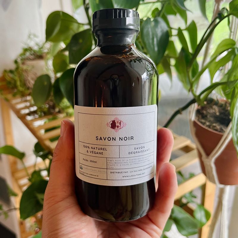 Savon noir ménager, écologique et dégraissant