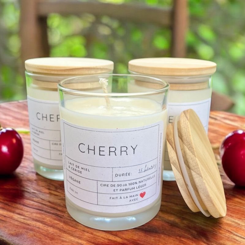 Bougie de soja CHERRY cerise et lait de miel