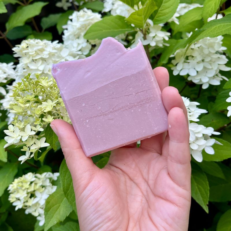 Savon à l'argile rose MAYBEL limonade et pastèque