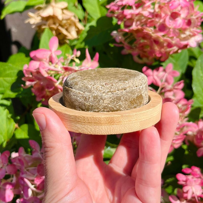 Shampoing naturel AMÉLIE cheveux gras et tendance aux pellicules