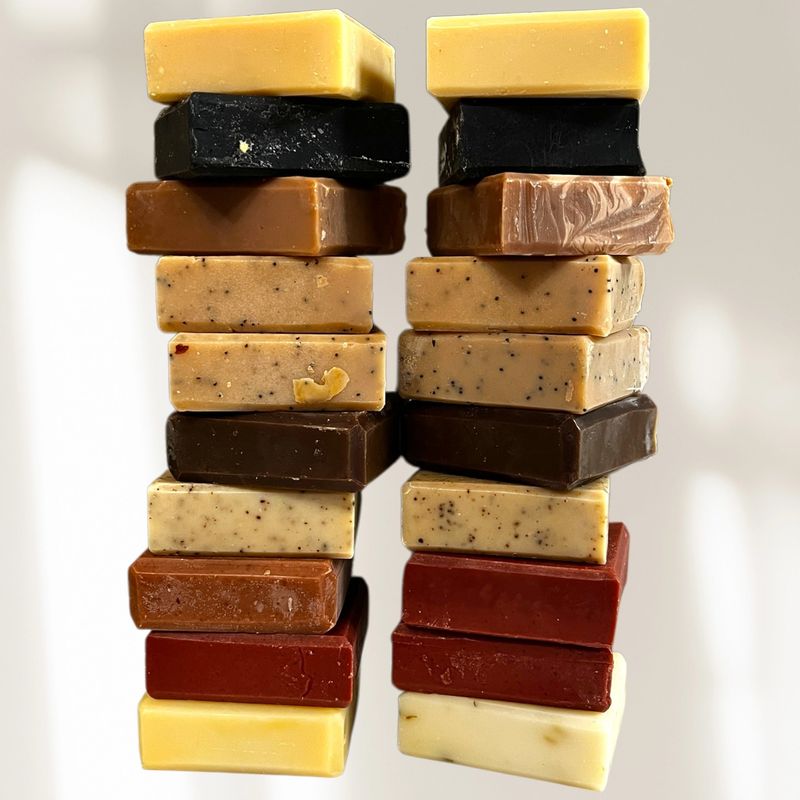 1KG savons naturels mélangés