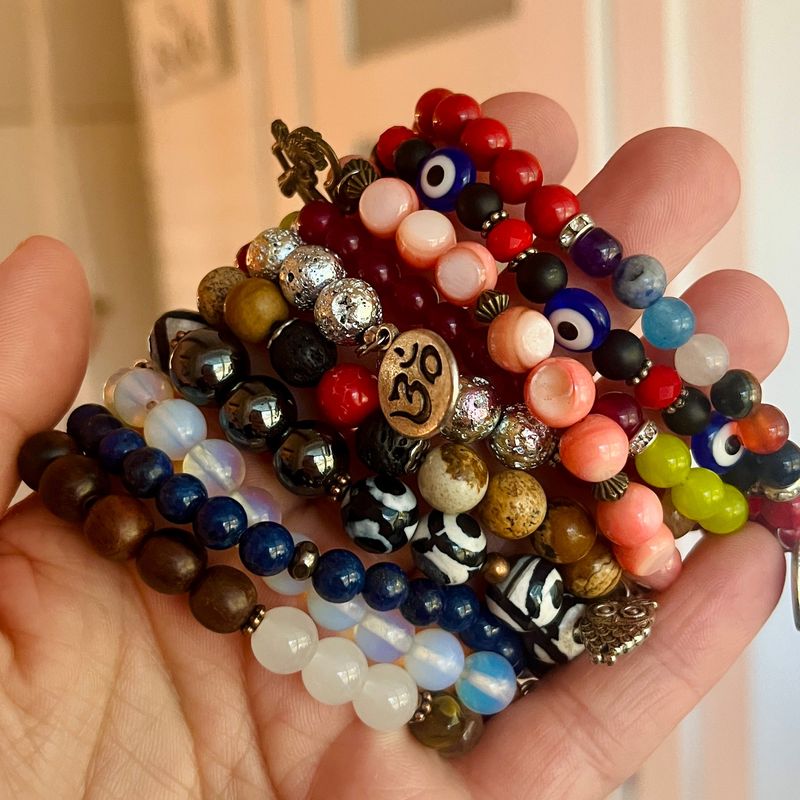 Liquidation: lot de 10 bracelets mala en pierres semi précieuses - lot #2