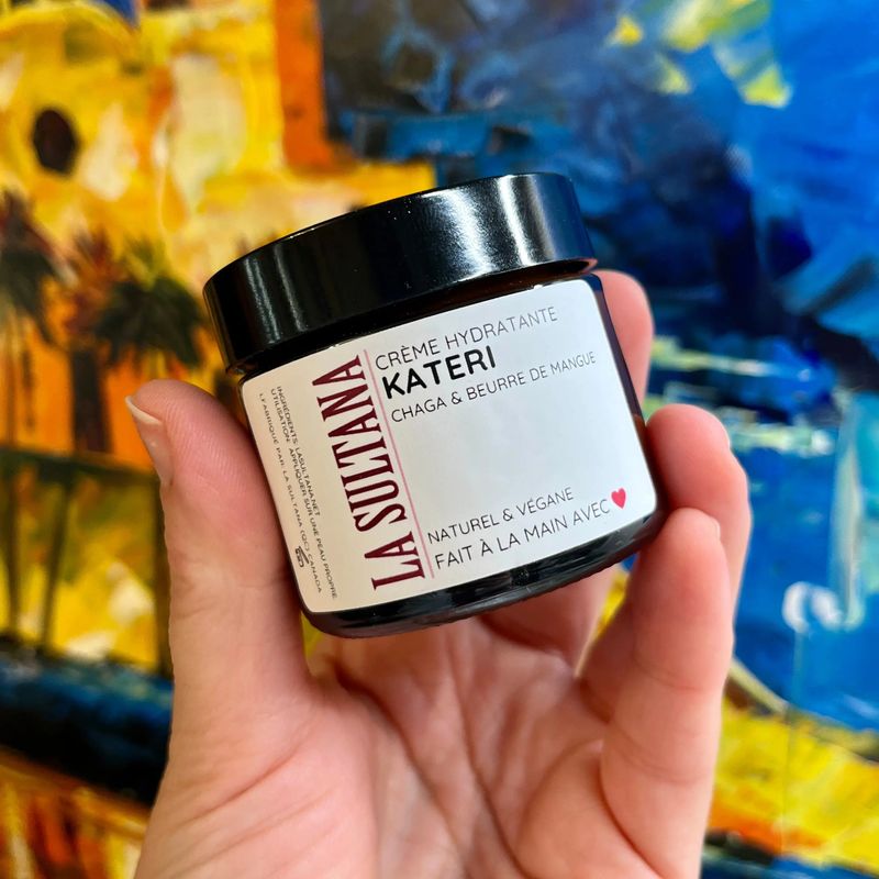 Imparfait: crème hydratante pour le visage KATERI chaga & beurre de mangue