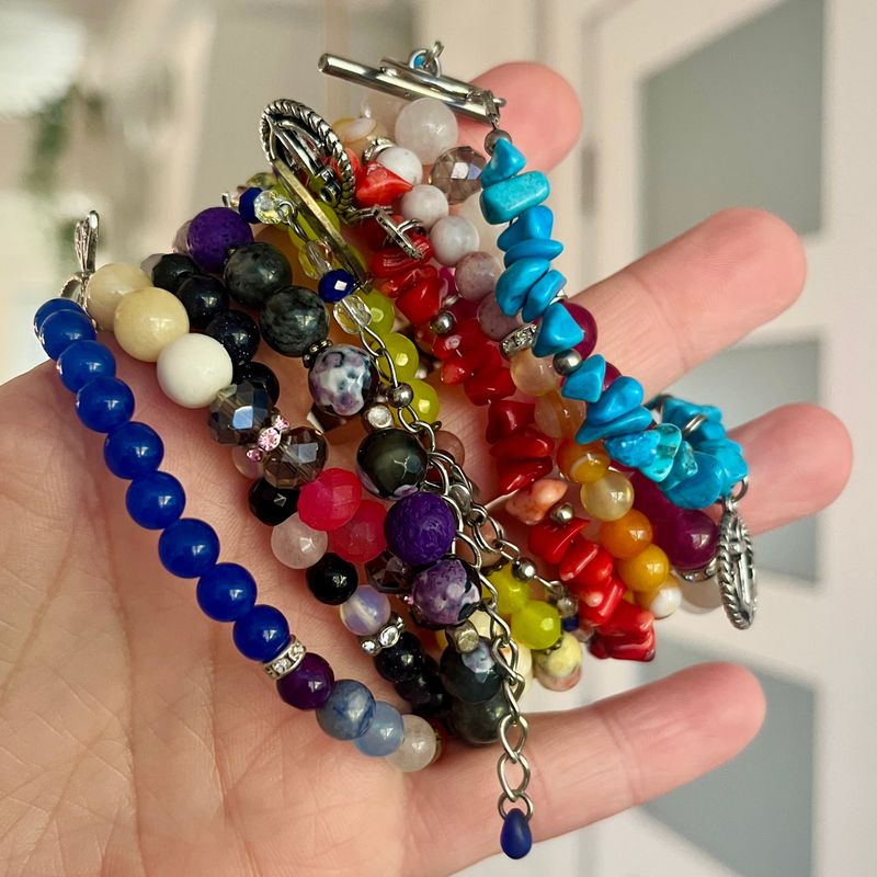Liquidation: lot de 10 bracelets en pierres semi précieuses - lot #3