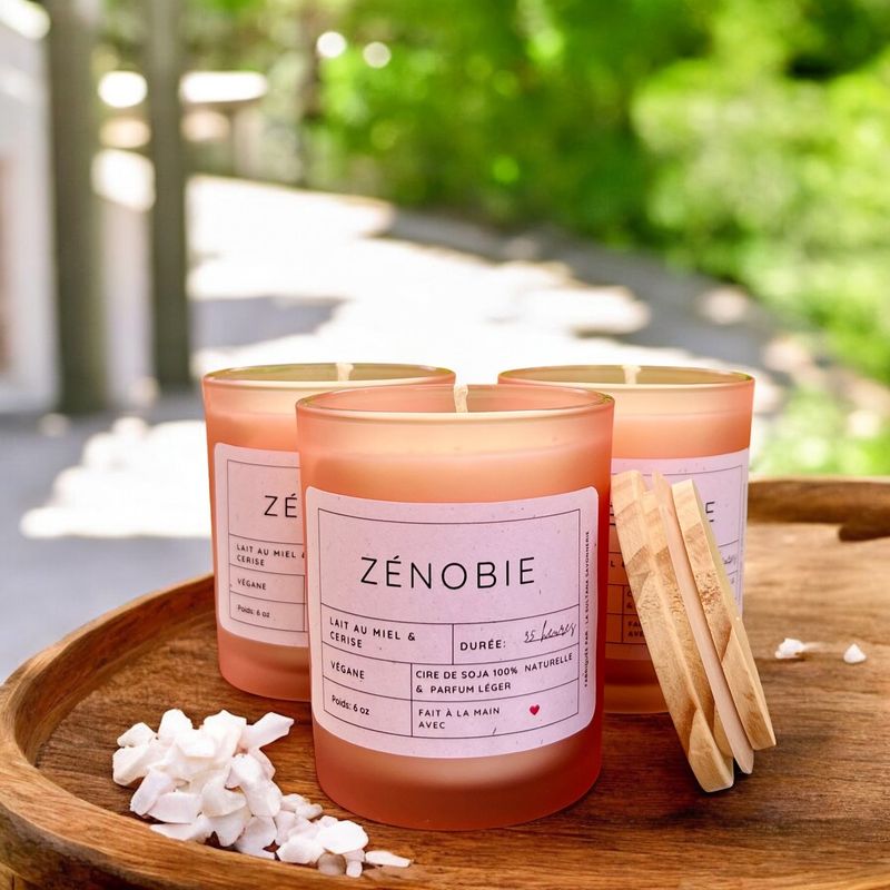 Bougie de soja ZÉNOBIE musc et jasmin