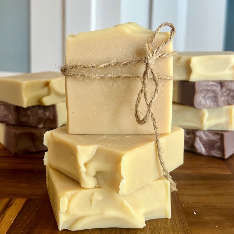 1 KG de savon au lait de chèvre Séléné en vrac