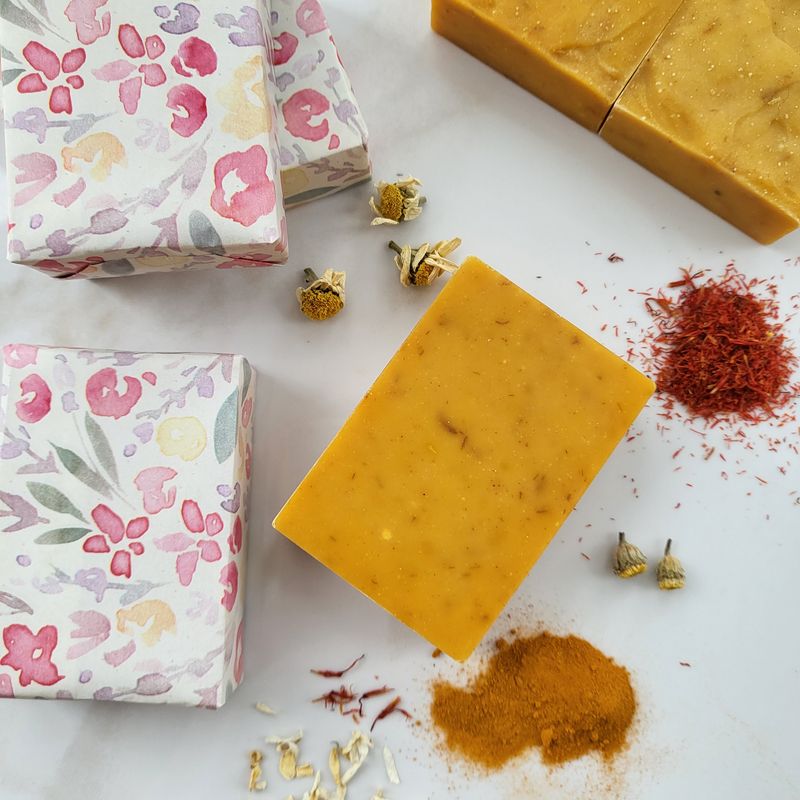 Savon artisanale safran-jus de carotte