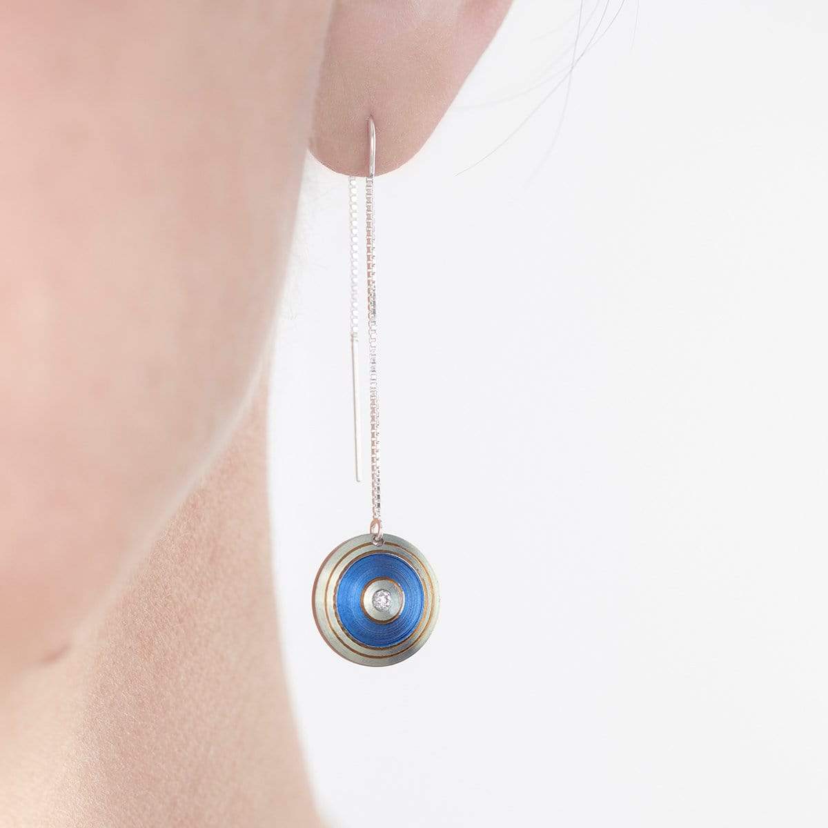 Boucles d'oreilles en argent, titanium et diamants