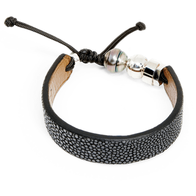 Bracelet en peau de raie, perle de Tahiti  et argent sterling