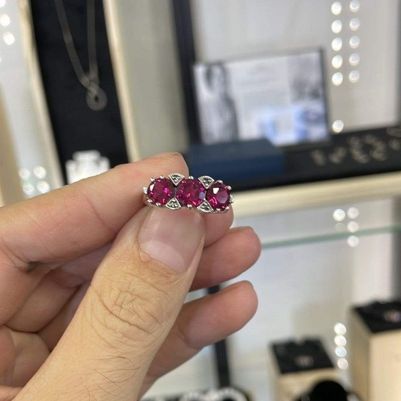 Bague avec CZ et marcassites en argent sterling
