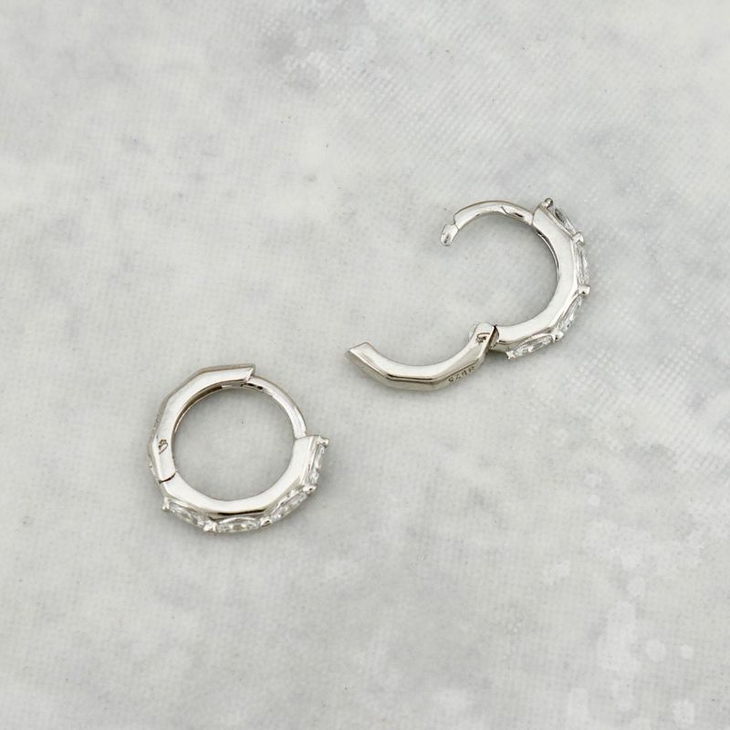 Boucles d'oreilles Huggies Marquise en argent sterling