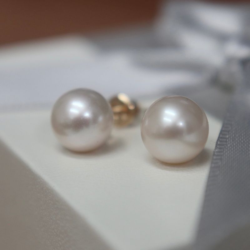 Boucles d’oreilles perles d’eau douce et or 14K
